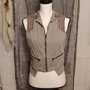 BKE OUTERWEAR grey jean zip up vest